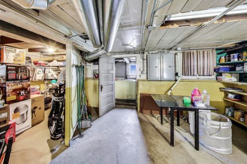 3831 Central Park Ave, Chicago IL 60618-4102 exterior