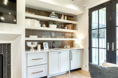 100 Ladue Meadows Ln, Saint Louis MO 63141-7503 exterior