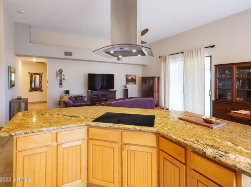 26506 11th Ave, Phoenix AZ  85085-1894 exterior