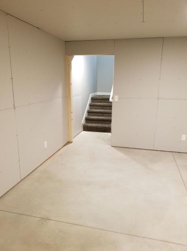 2008 Lk Ave, Meskegon MI 49445-3163 exterior