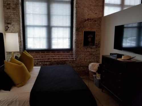 170 Boulevard, Atlanta GA  30312-2325 exterior