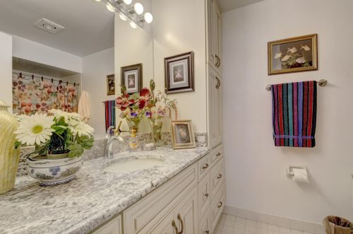 5136 Mirror Lk Blvd, Boynton Beach FL 33472-1211 exterior