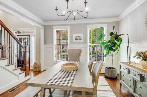 1716 Barfield Run, Atlanta GA  30318-2779 exterior