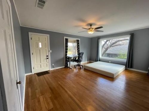 732 Colorado Blvd, Dallas TX  75203-1110 exterior