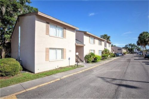 7512 Needle Leaf Pl, Tampa, FL 33617-8546