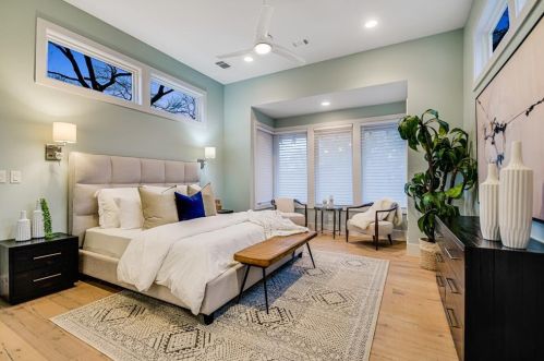 4105 Burnet Rd, Austin TX exterior