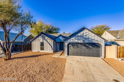 10455 Bridgestone Pl, Tucson AZ 85730-5001 exterior