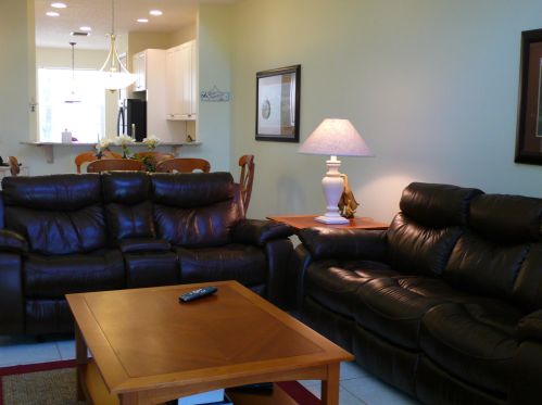 9222 Wentworth Ln, Fort Pierce FL  34986-3286 exterior