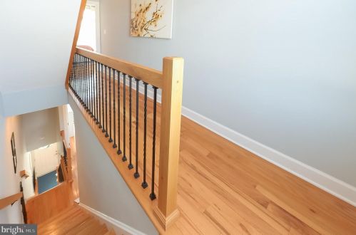 2307 Carpenter St, Philadelphia PA 19146-2516 exterior