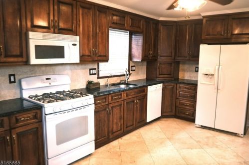 69 Parsippany Rd, Whippany NJ  07981-1107 exterior