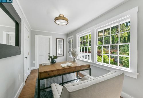 31 Ridge Park Ln, Concord CA 94518-1451 exterior