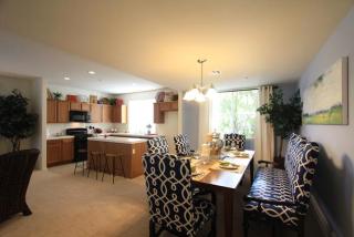 1361 El Camino Real, Tustin CA  92780-7843 exterior