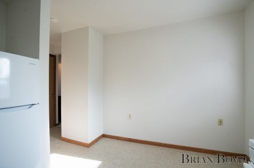 1915 Madison St, Meskegon MI  49442-5925 exterior