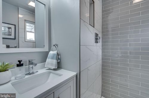 526 48th Pl, Washington DC  20019-4701 exterior