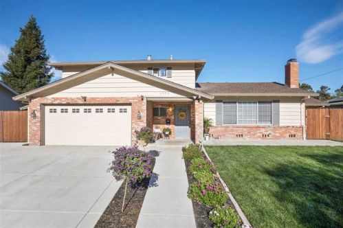 4555 Coolidge St, Concord, CA 94521-1327