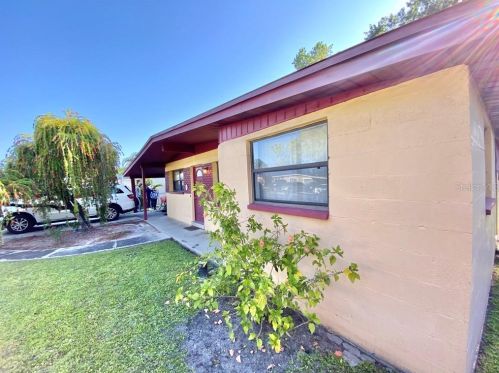 6013 Lois Ave, Tampa, FL 33614-5530