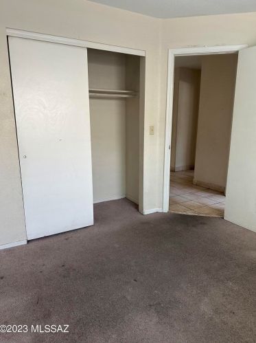 1765 Ransom Oaks Dr, Tucson AZ 85746-3173 exterior