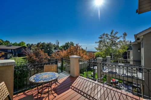 1958 Bluffside Cir, Sandy UT exterior