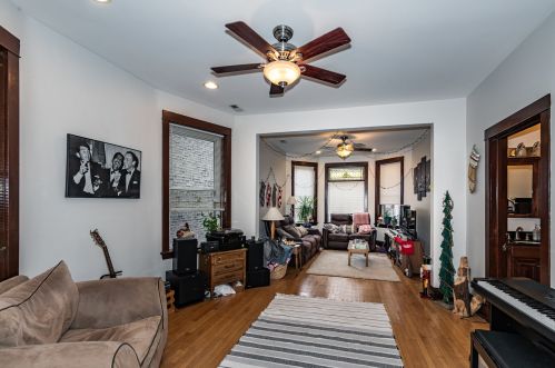 2723 Kimball Ave, Chicago IL 60647-1222 exterior