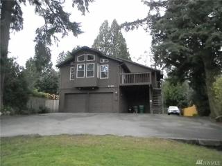 13741 1 Ave, Seattle WA  98177-3959 exterior