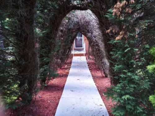 2637 Baker Rd, Atlanta, GA 30318-7305