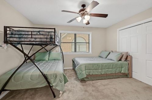 13501 Northshore Dr, Montgomery TX 77356-5371 exterior