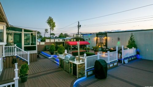 34 Heatherfield Rd, Valley Stream NY  11581-2314 exterior