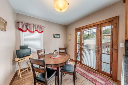 2028 83rd St, Milwaukee WI  53213-1606 exterior