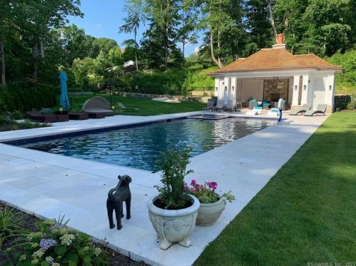 31 Baldwin Farms, Greenwich CT 06831-3307 exterior