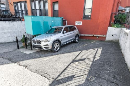 120 Fulton St, Boston MA  02109 exterior