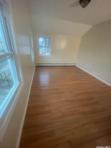 87-22 144th St, Jamaica NY 11435-3104 exterior