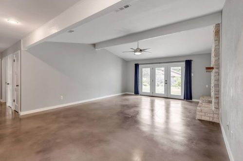 7300 Danwood Dr, Austin TX 78759-3755 exterior