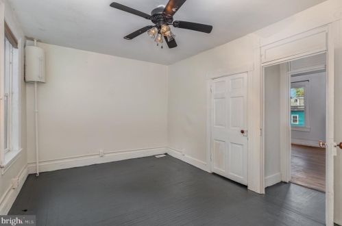 453 Queen St, Lancaster PA 17603-2984 exterior