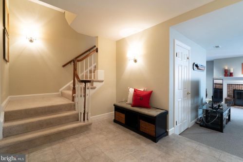 1532 Hampton Hill Cir, Mc Lean VA  22101-6020 exterior