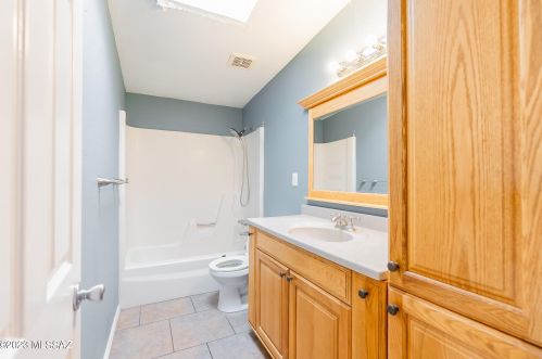 6641 8th Ave, Tucson AZ 85756-6650 exterior