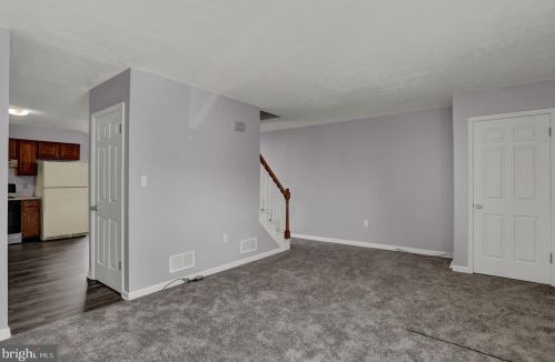 202 Georgetown Cir, Hanover PA 17331-2363 exterior