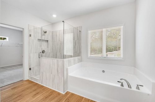 4268 Floyd Rd, Austell GA 30106-1517 exterior