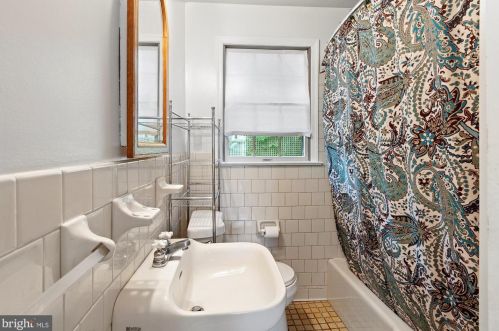 2904 Randolph Rd, Silver Spring MD 20902-1246 exterior