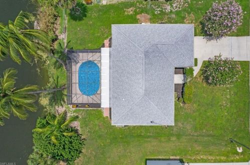 4736 25 Ave, Naples FL 34116-7768 exterior