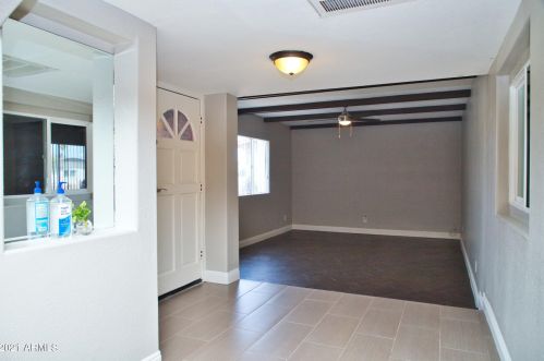 11623 31 Dr, Phoenix AZ 85041-5205 exterior