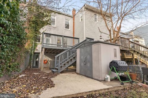 442 Manor Pl, Washington DC  20010-1714 exterior