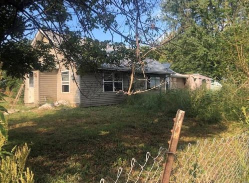 902 Pet St, Foley, MO 63347-1100