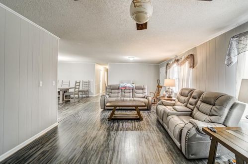 8245 Bennett Ln, Gainesville GA 30506-4068 exterior