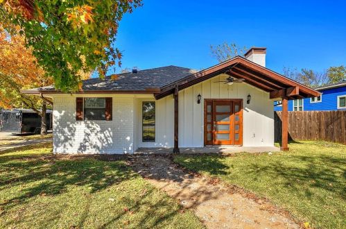 831 Woodard St, Denison, TX 75020-3243