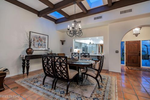 6730 Chapultapec Cir, Tucson AZ  85750-1001 exterior