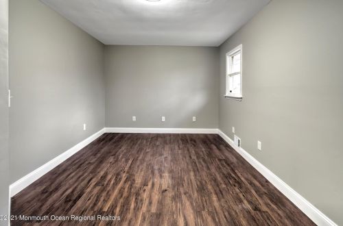 29 Chain Blvd, Berkeley Township NJ  08721-1907 exterior