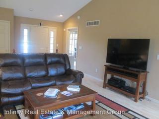 1000 Rocky Creek Dr, Rochester MN  55906-8344 exterior