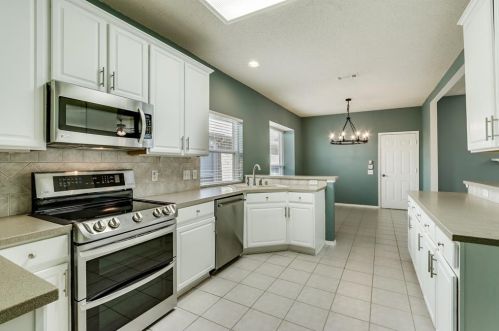 11410 Newberry Dr, Frisco TX 75035-8616 exterior