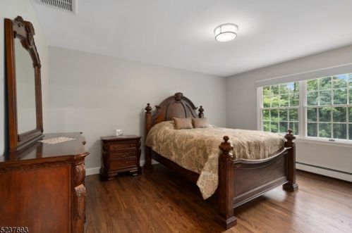 75 Hidden Glen Dr, Sparta NJ  07871-3843 exterior