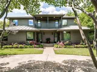 6015 Bordeaux Ave, Dallas TX  75209-5917 exterior
